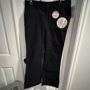 Dickies Women’s Slim Fit Boot Cut Stretch Twill Pants Black‎ Size 8R NWT